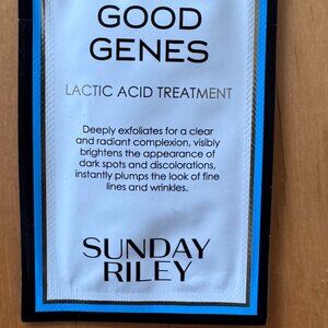 Good Genes Lactic Acid + Licorice Root Treatment Sample Size Sunday Riley
